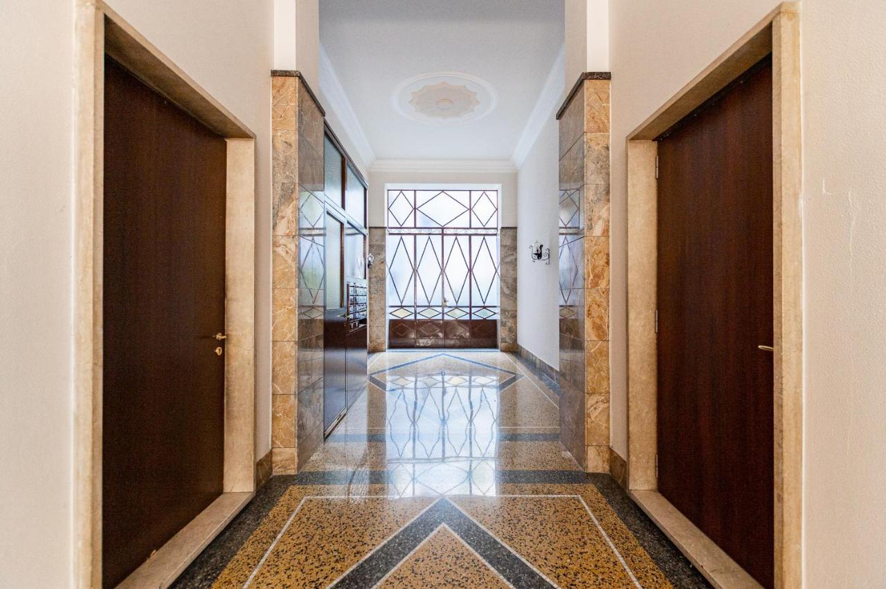Bnbutler - Paganini Boutique Apartment Мілан Екстер'єр фото